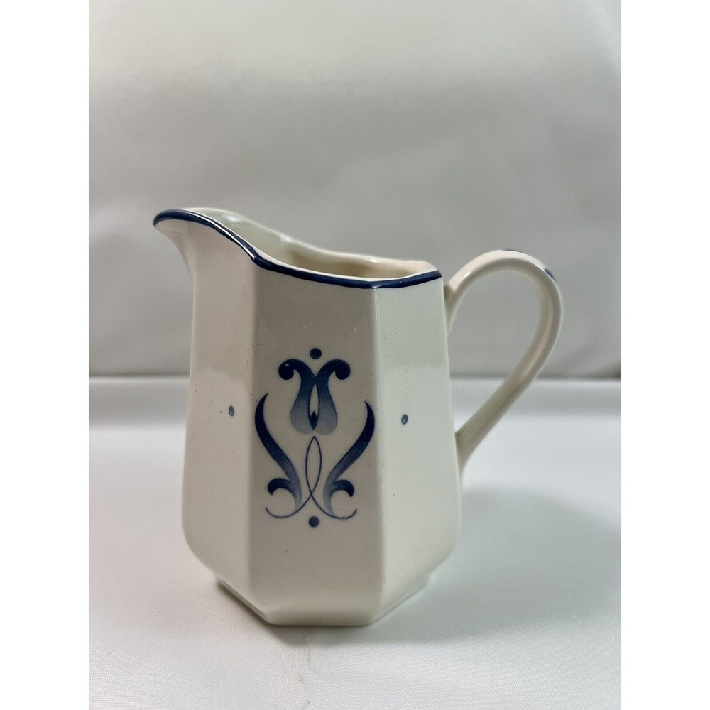 HARKERWARE‎ BLUE DANE CREAMER EUC!